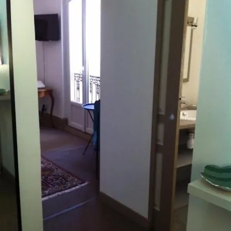 בית הארחה Saint Vincent אז'ן